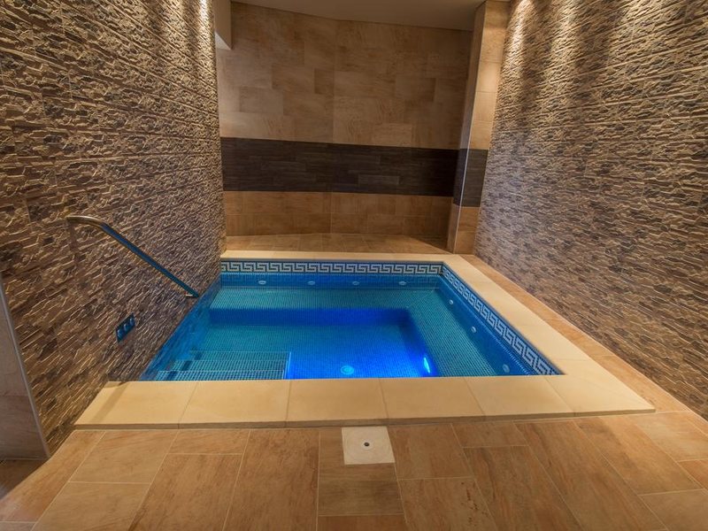 Macon Residence 166207