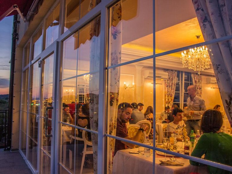 Macon Residence 166212