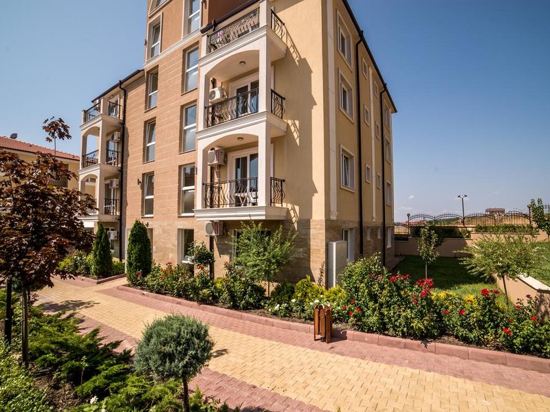 Macon Residence 166234