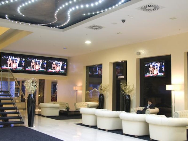 Maestral Resort & Casino  75185