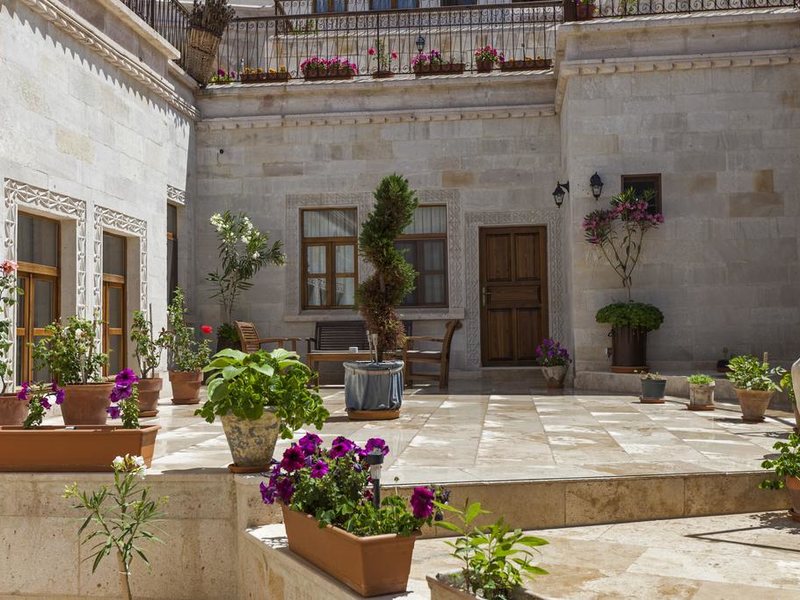 Magic Cave House 304564