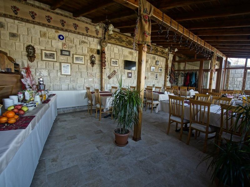 Magic Cave House 304567