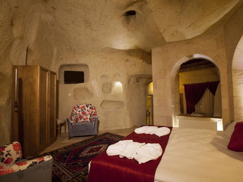 Magic Cave House 304572