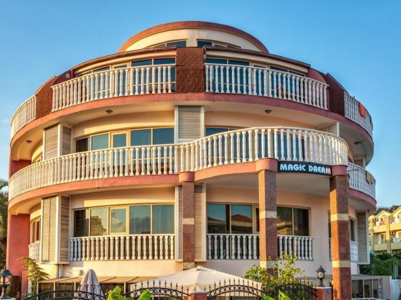 Magic Dream Park Resort  94410