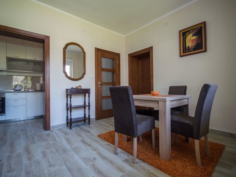 Magnolia Apartments 308277