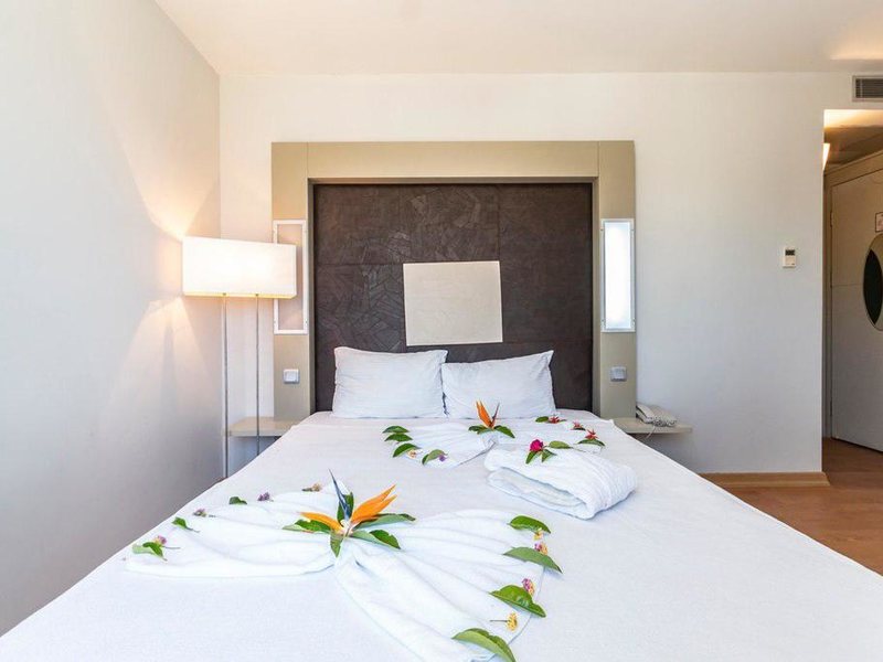 Maira Beach Hotel 303548