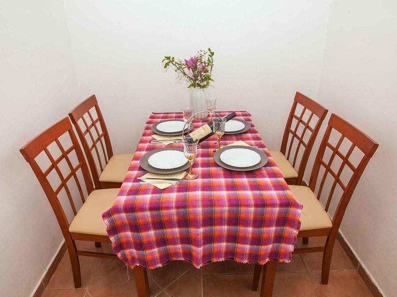 Maki Apartments 308331