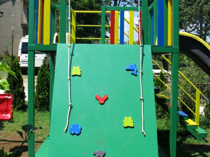 Maki Apartments 308336