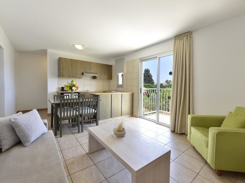 Makronissos Village Club 289778