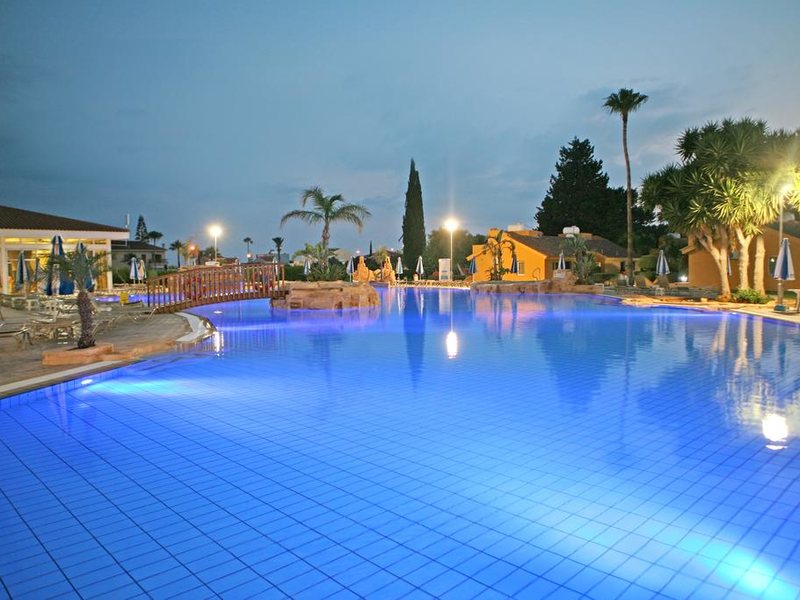 Makronissos Village Club 289786