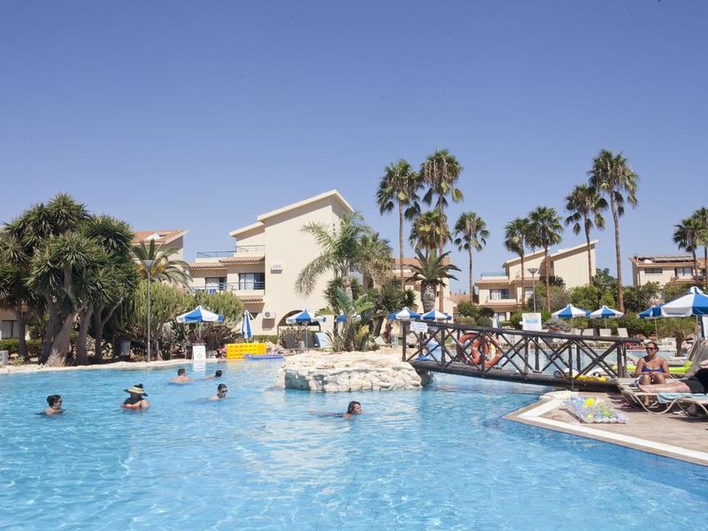 Makronissos Village Club 289790