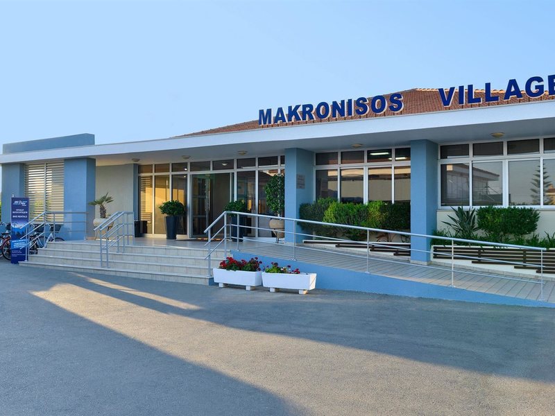 Makronissos Village Club 289814
