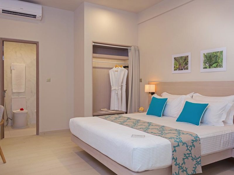 Malahini Kuda Bandos Resort 228176