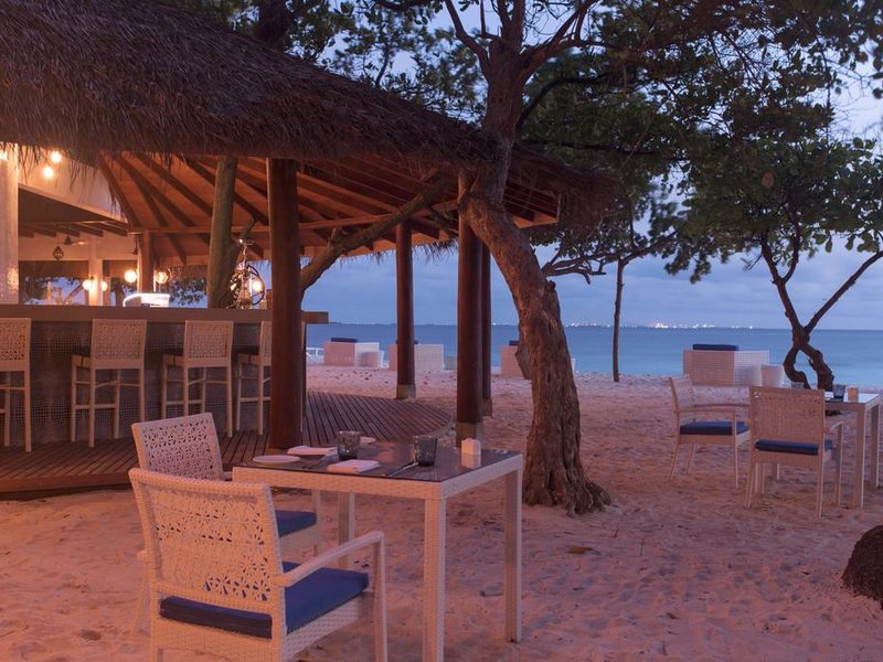 Malahini Kuda Bandos Resort 228186