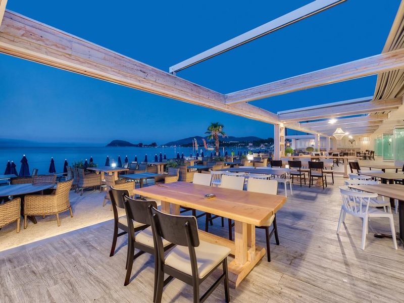 Mandala Seafront Suites 306215