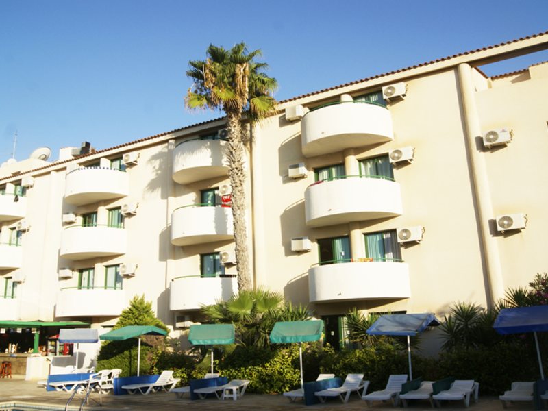 Mandalena Hotel Apts 103546