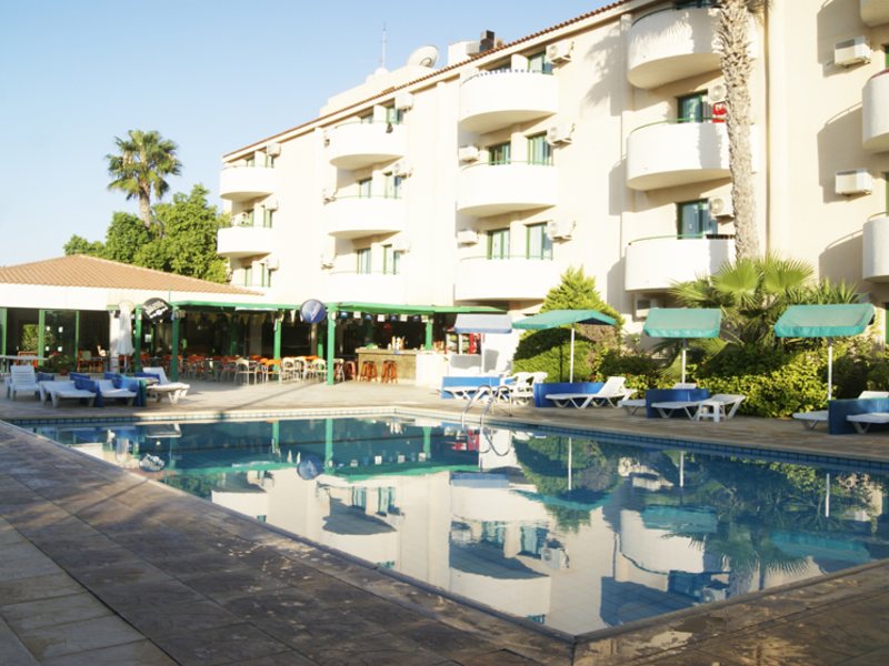 Mandalena Hotel Apts 103548