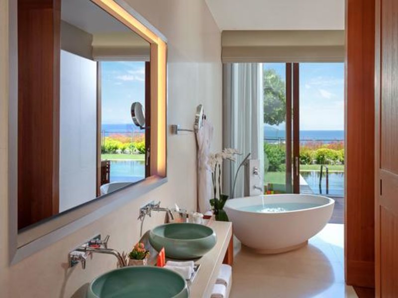 Mandarin Oriental  272275