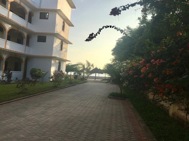 Mandhari Villa Beach Hotel 322488