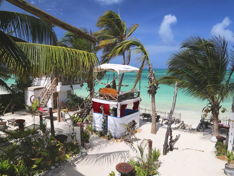 Mango Beach House 322518