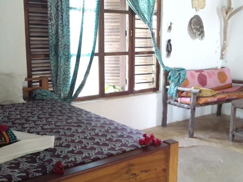 Mango Beach House 322530