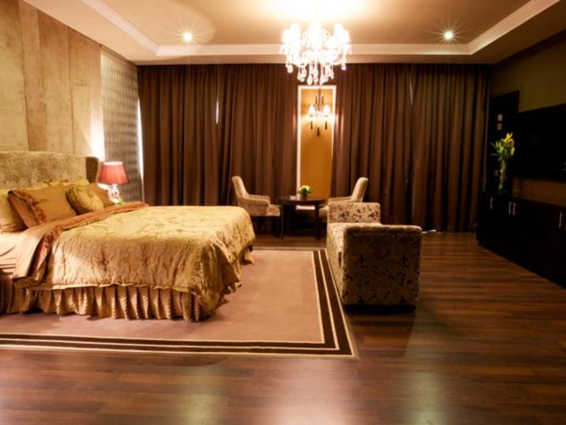 Mangrove Hotel (ex 118054