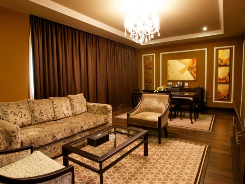 Mangrove Hotel (ex 118056