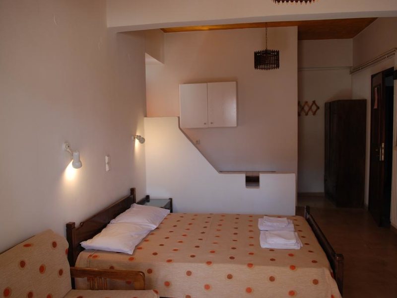 Manos Apartments 286748