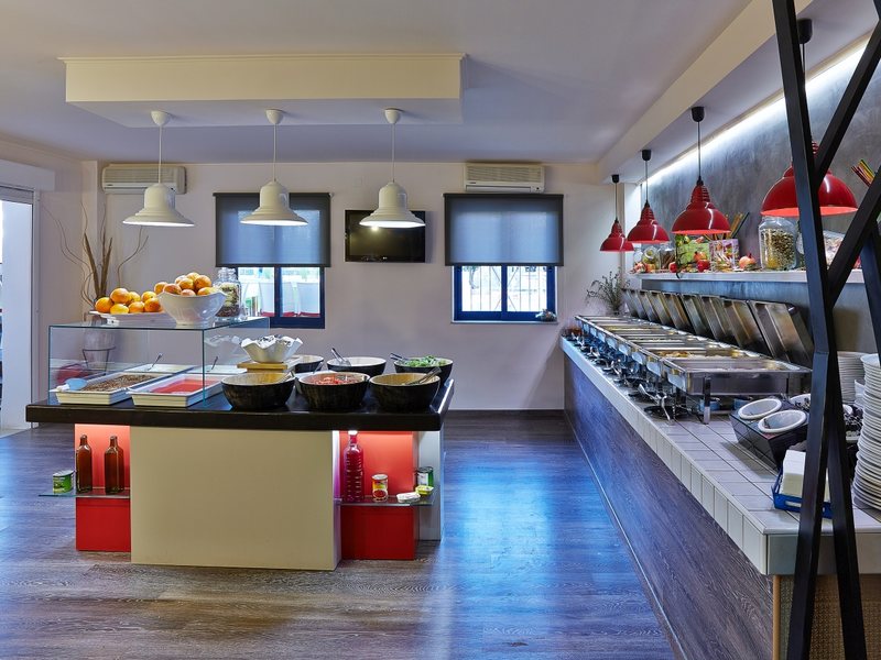 Manos Maria Hotel & Apartments  77664