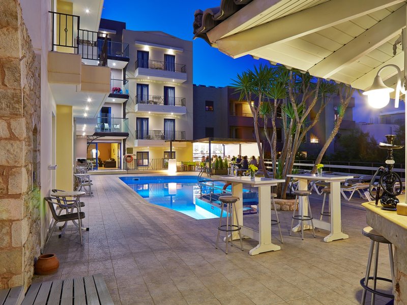 Manos Maria Hotel & Apartments  77673