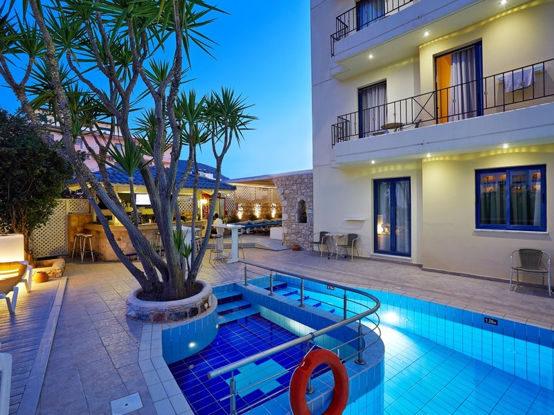 Manos Maria Hotel & Apartments  77676