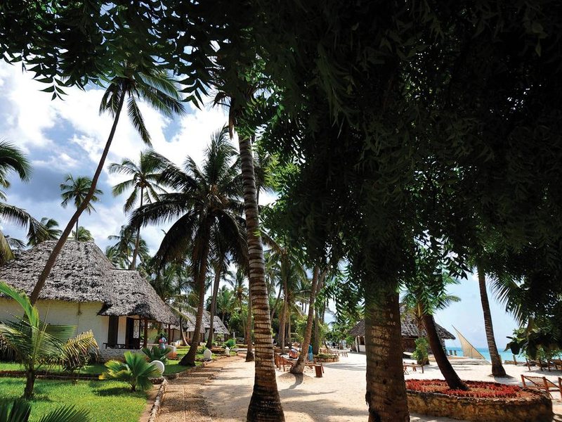 Mapenzi Beach 200701