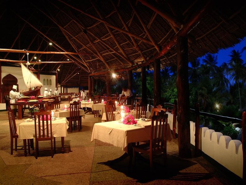 Mapenzi Beach 200704