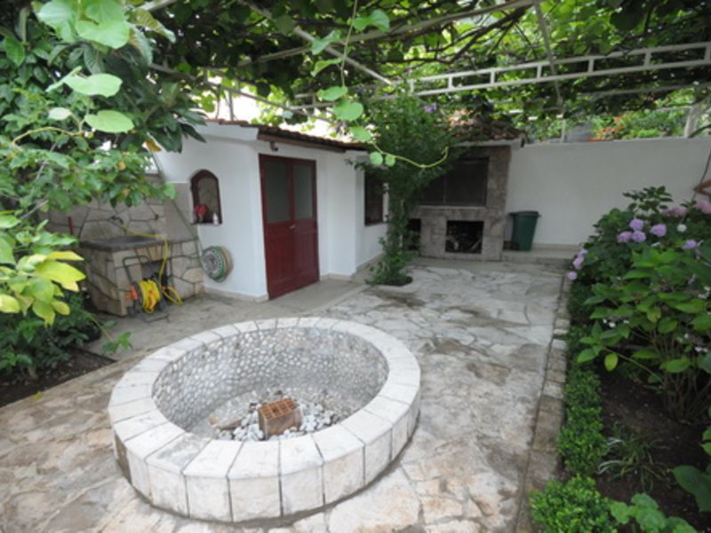 Mara Apartments 307300