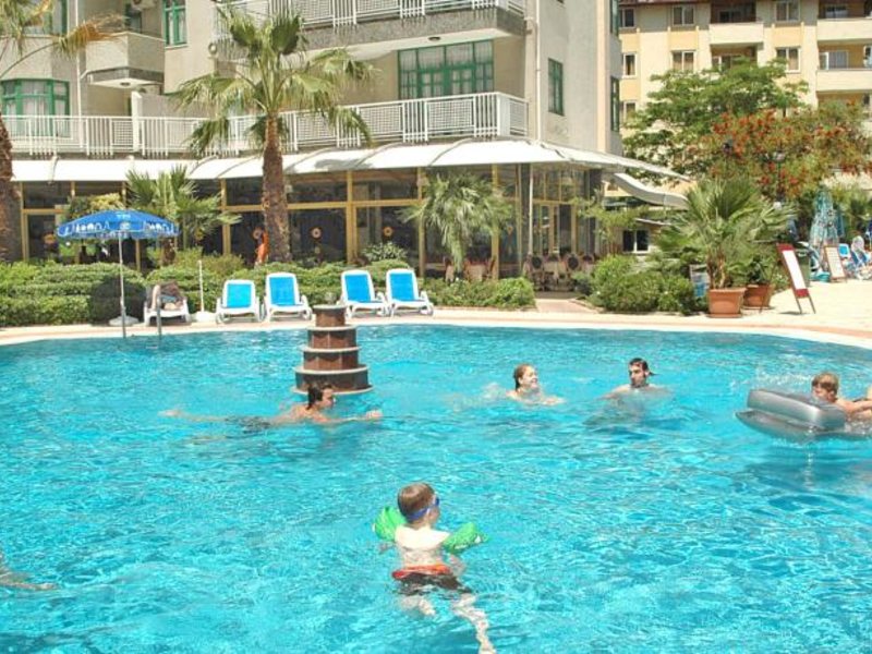 Margarita Suite & Apart Hotel 65720