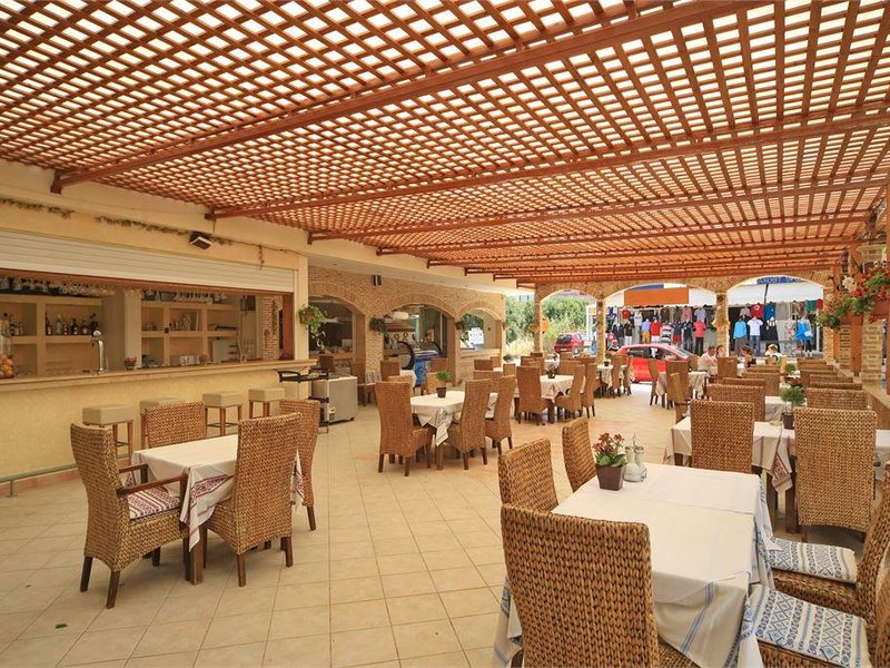 Maria Apartments Analipsi 97819