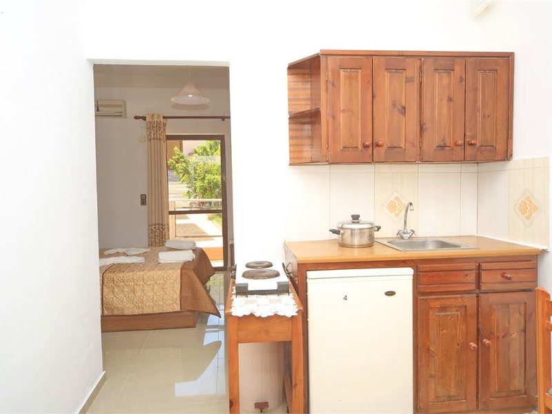 Maria Apartments Analipsi 97824