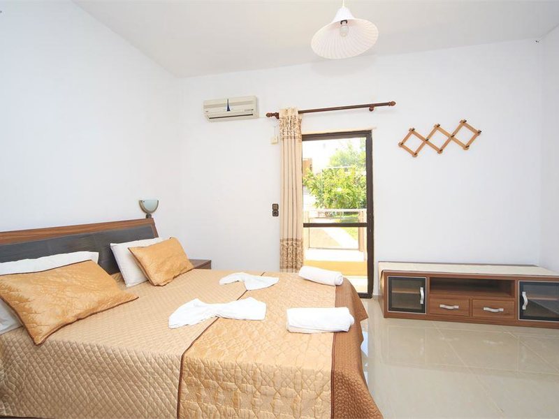 Maria Apartments Analipsi 97827