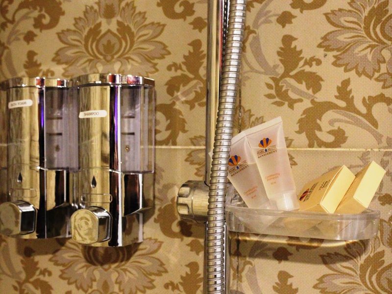 Mariana Hotel 300899