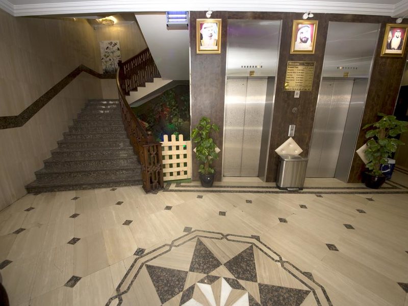 Mariana Hotel 300925