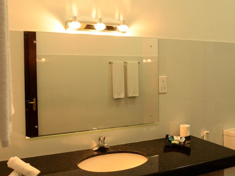 Marina Beach Passikudah 109184