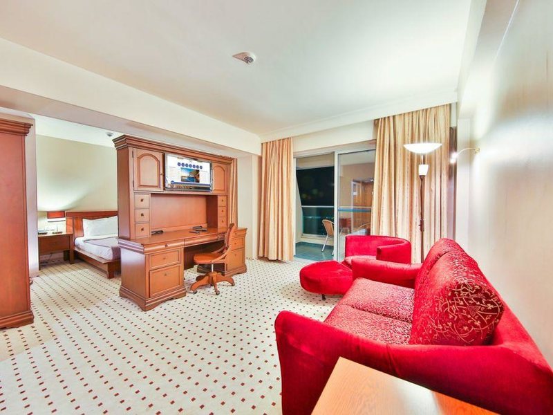 Marina Hotel & Suites Kusadasi 303586