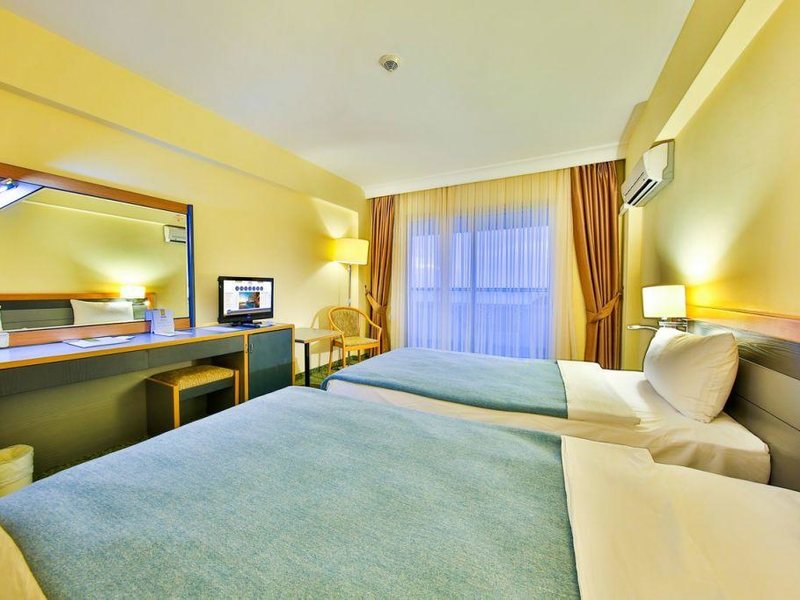 Marina Hotel & Suites Kusadasi 303587