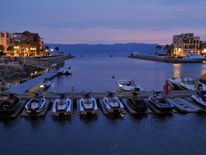 Marina Plaza Resort Tala Bay 120146