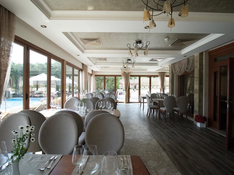 Marina Residence Boutique Hotel  166357