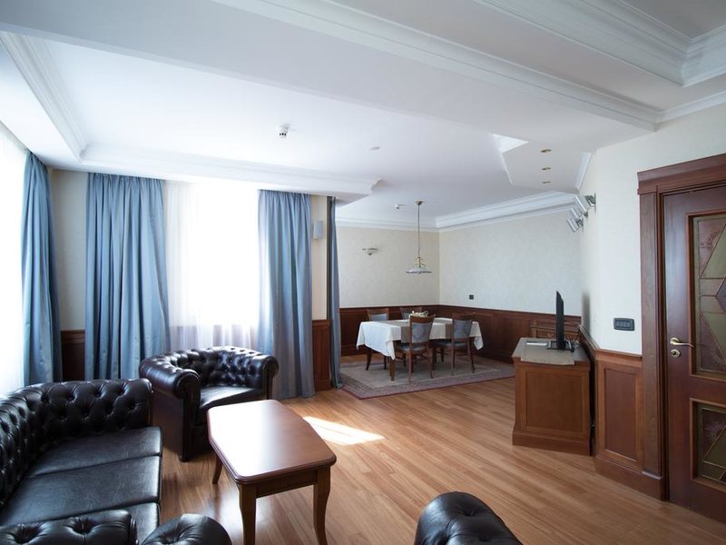 Marina Residence Boutique Hotel  166362