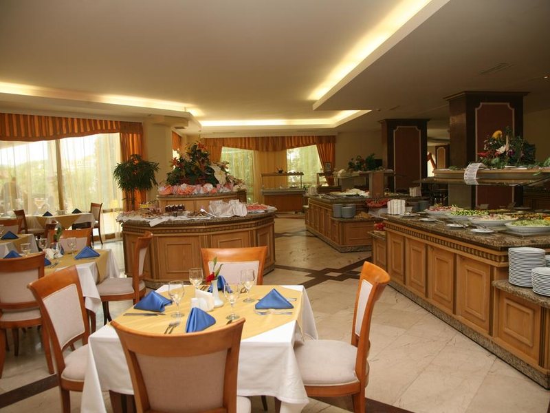 Marina Royal Palace 174644