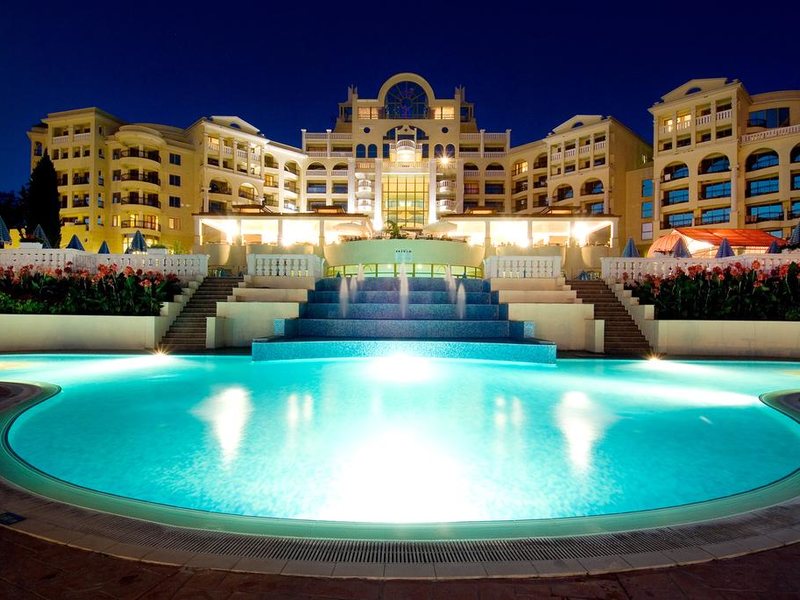 Marina Royal Palace 174652