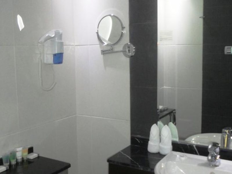 Marina View Deluxe Hotel Apt 54367