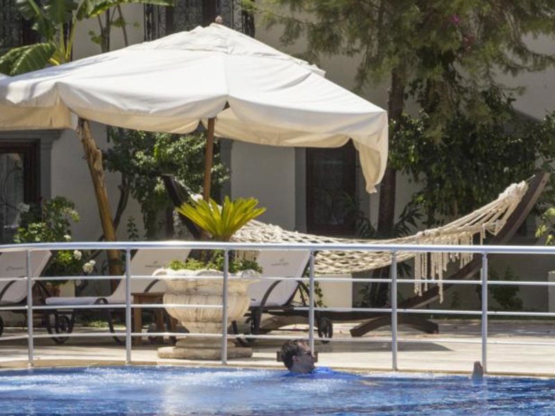 Marina Vista Hotel (ex 94487